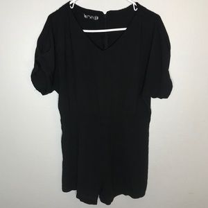 5/$15 Black Blouse
